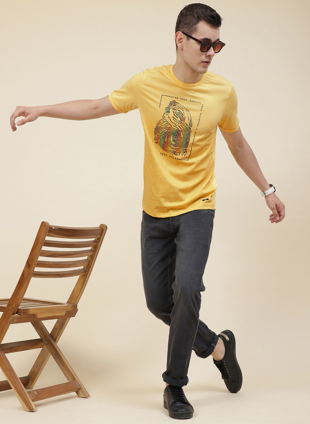 Men Yellow Printed T-Shirt