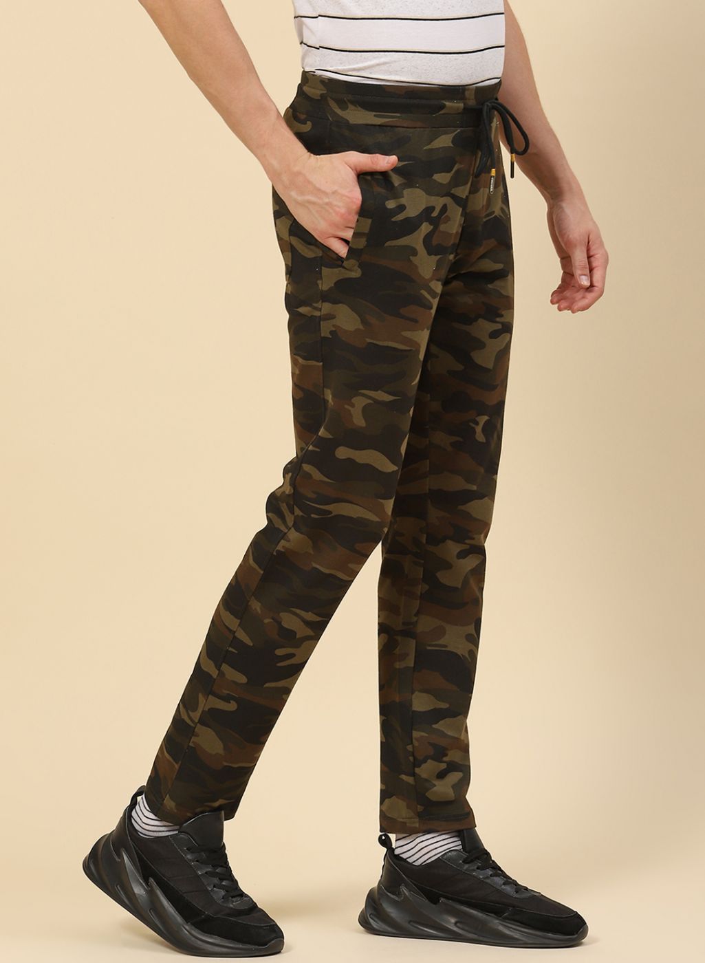 Men Olive Regular Fit Lower