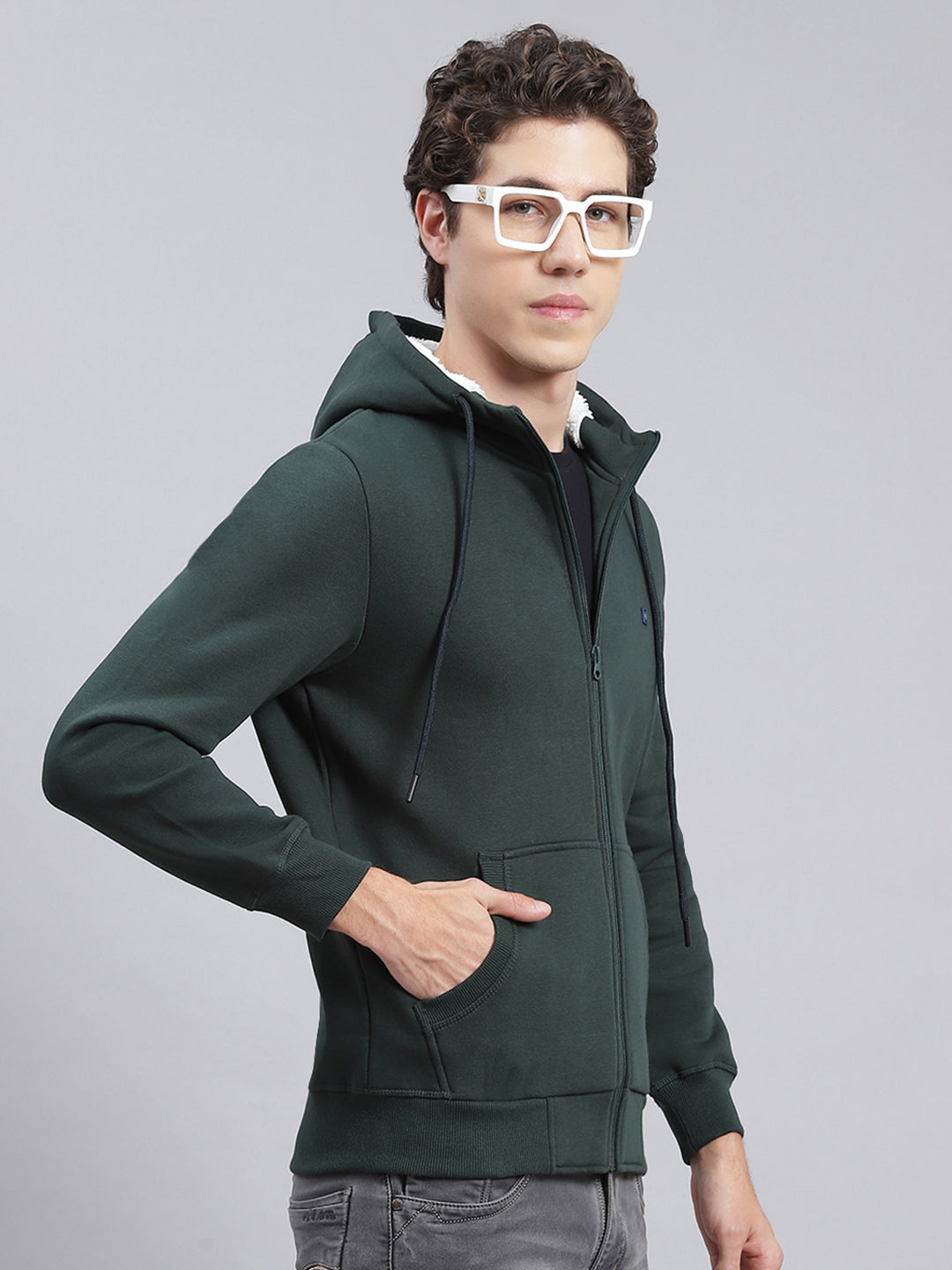 Men Olive Solid Cotton Blend Sweatshirt