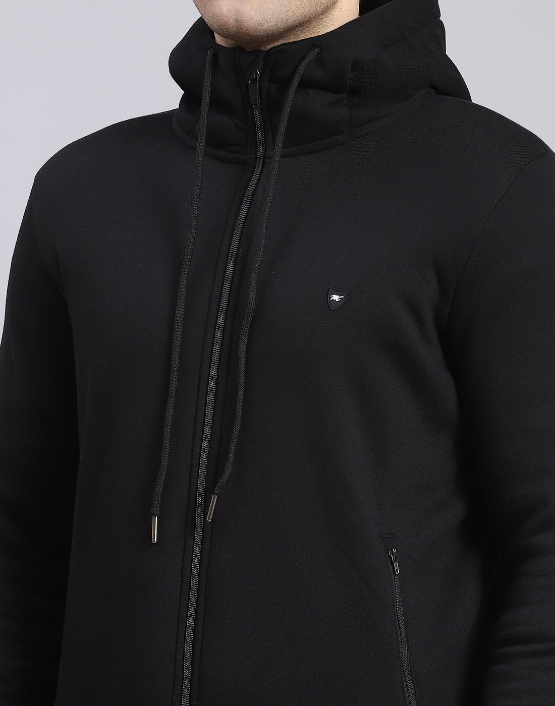 Men Black Solid Hooded Full Sleeve Sweatshirt