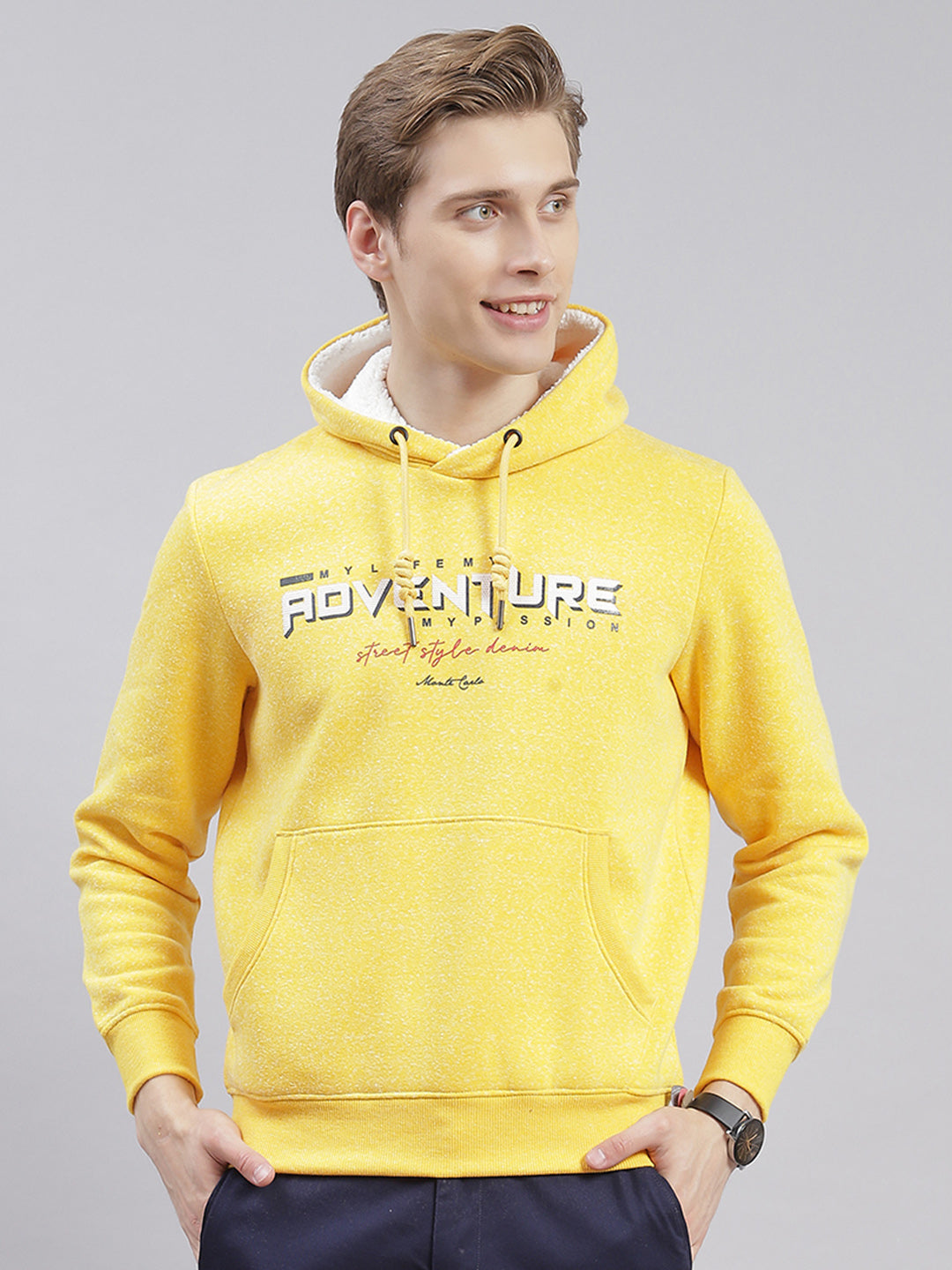 Men Yellow Solid Hooded Full Sleeve Sweatshirts