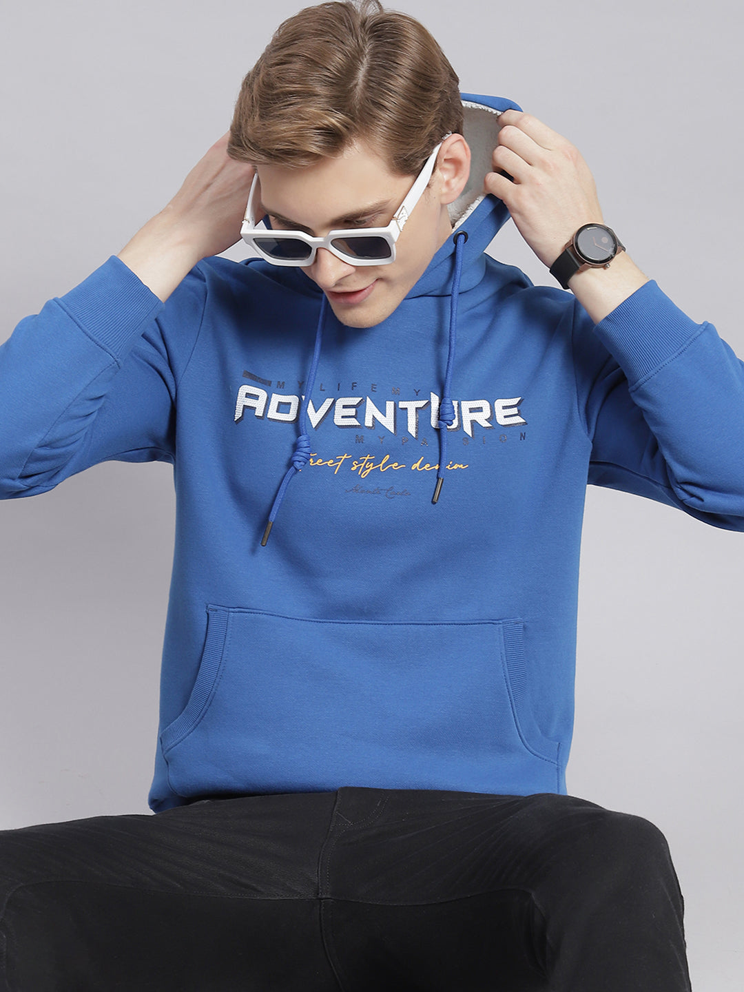 Men Blue Printed Hooded Full Sleeve Sweatshirts