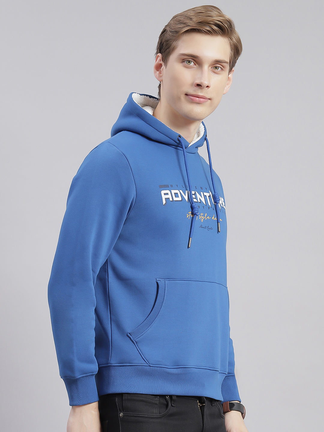 Men Blue Printed Hooded Full Sleeve Sweatshirts