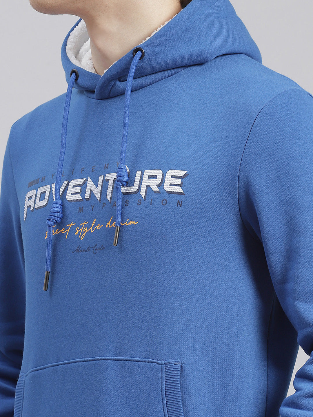 Men Blue Printed Hooded Full Sleeve Sweatshirts