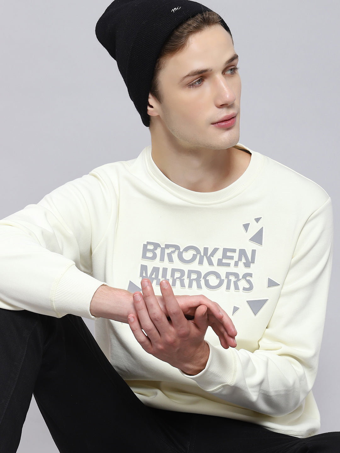 Men Off White Printed Round Neck Full Sleeve Sweatshirt