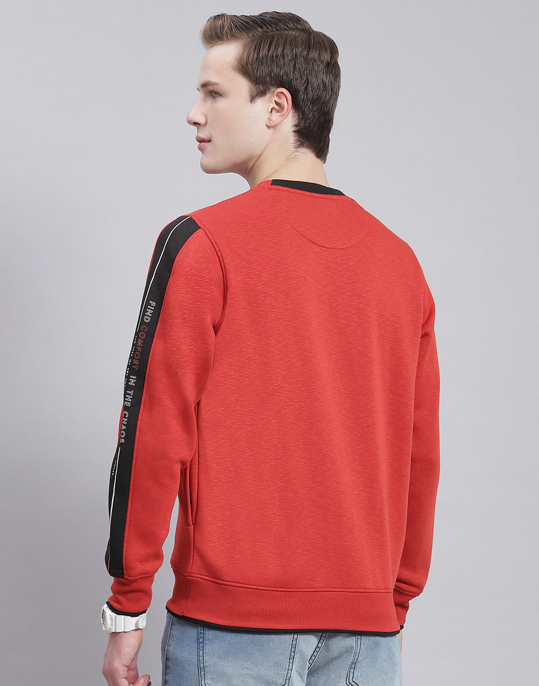 Men Red Printed Round Neck Full Sleeve Sweatshirt