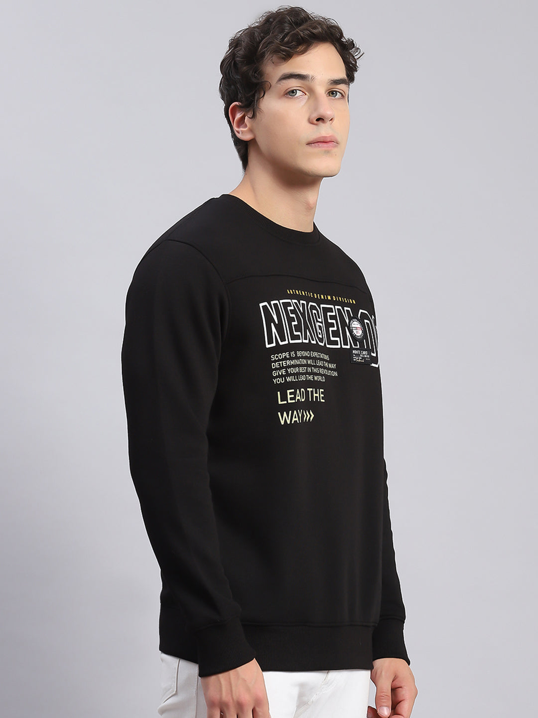 Men Black Printed Round Neck Full Sleeve Sweatshirts