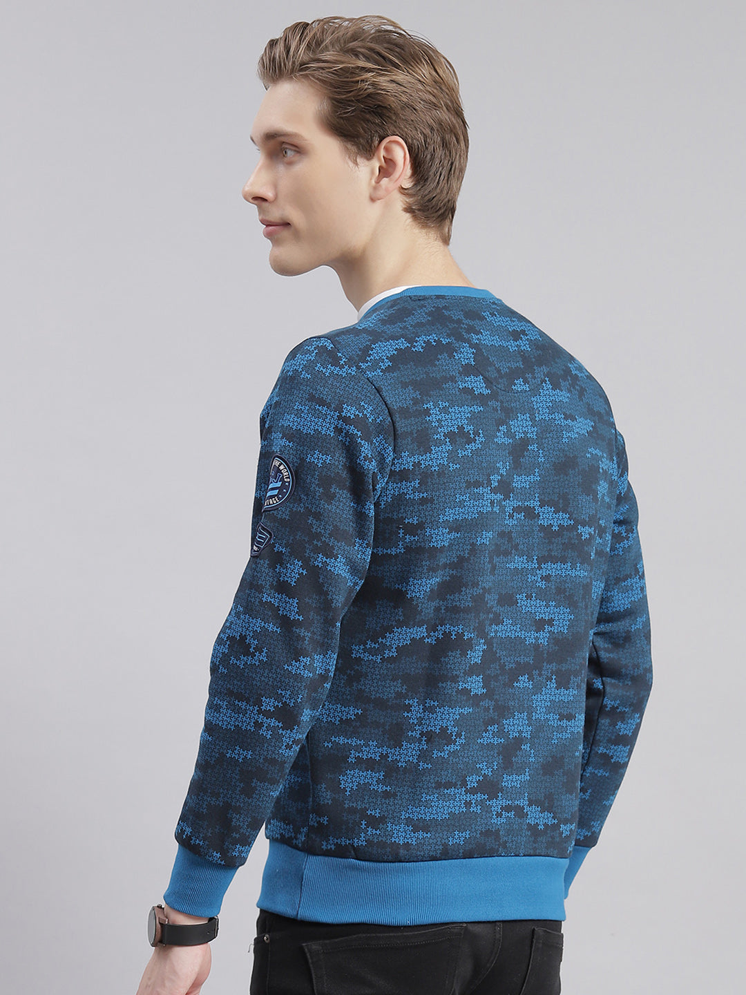 Men Blue Printed Round Neck Full Sleeve Sweatshirts
