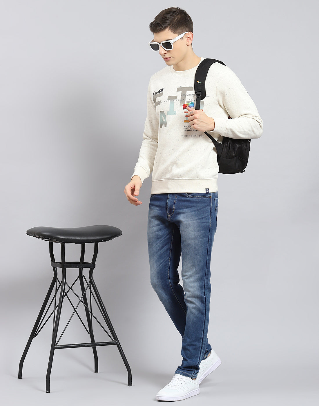 Men's Beige ColourBlock Round Neck Sweater