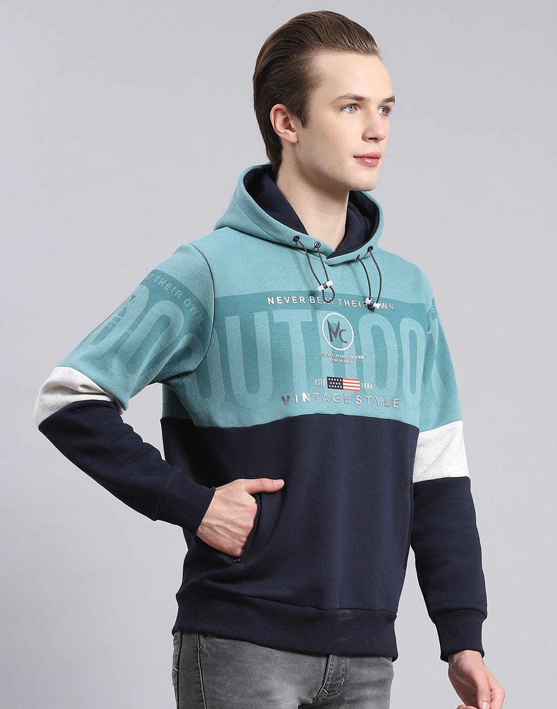 Men Navy Blue Printed Hooded Full Sleeve Sweatshirt