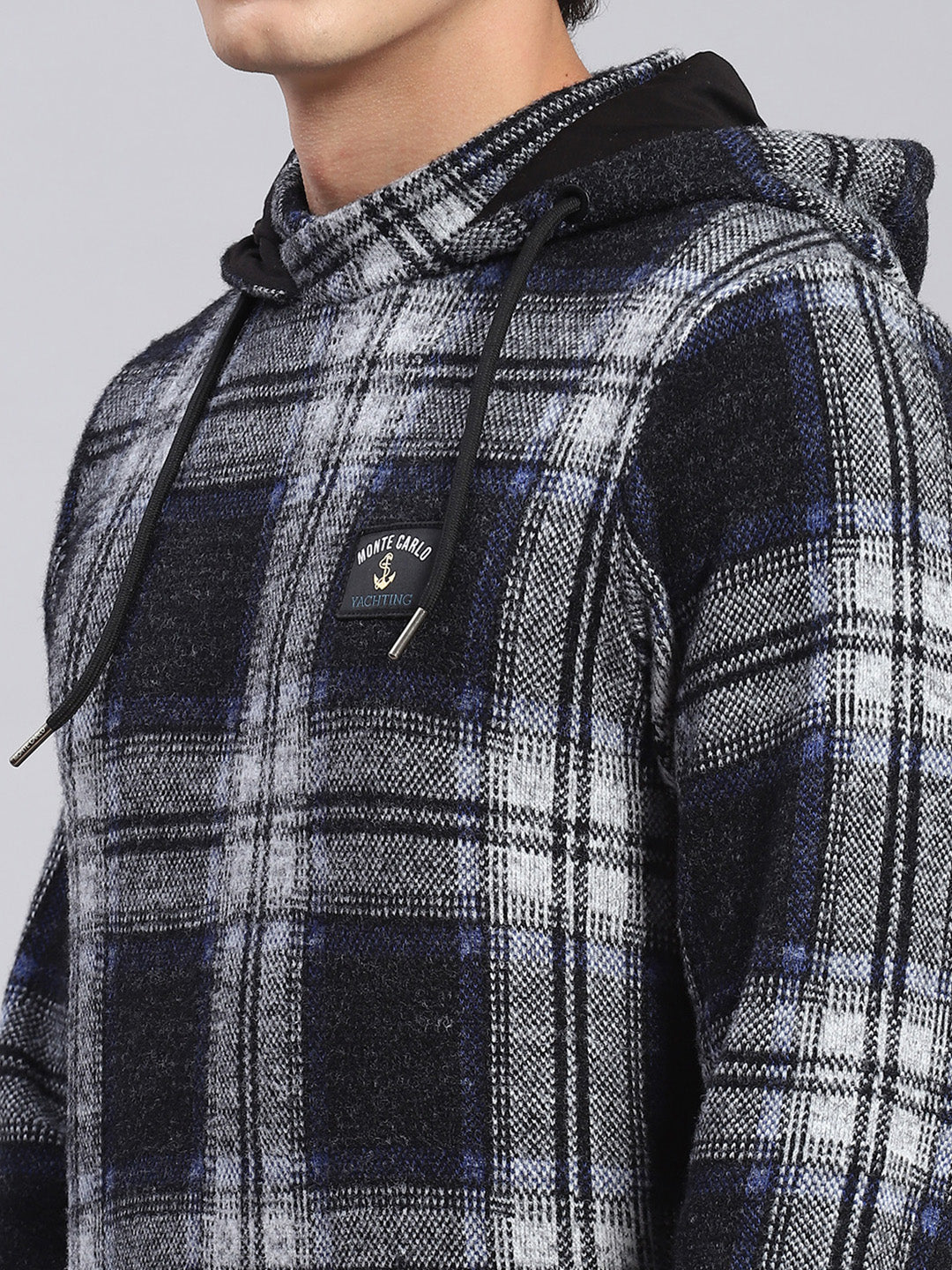 Men Black Check Hooded Full Sleeve Sweatshirts
