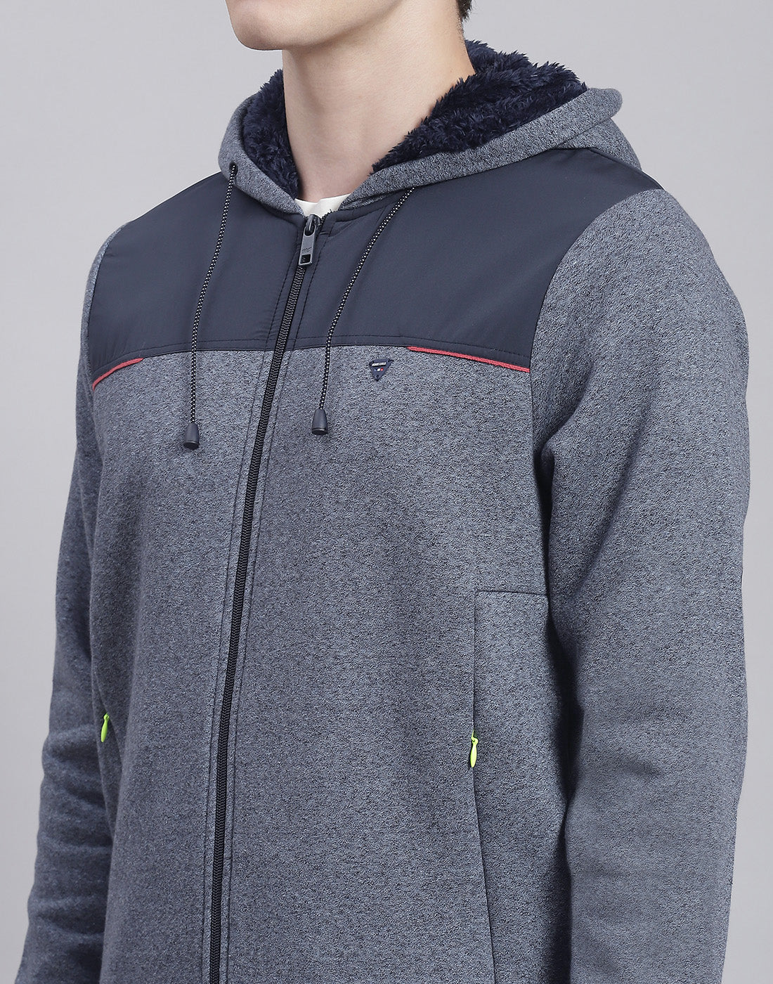Men Navy Blue Solid Hooded Full Sleeve Sweatshirt