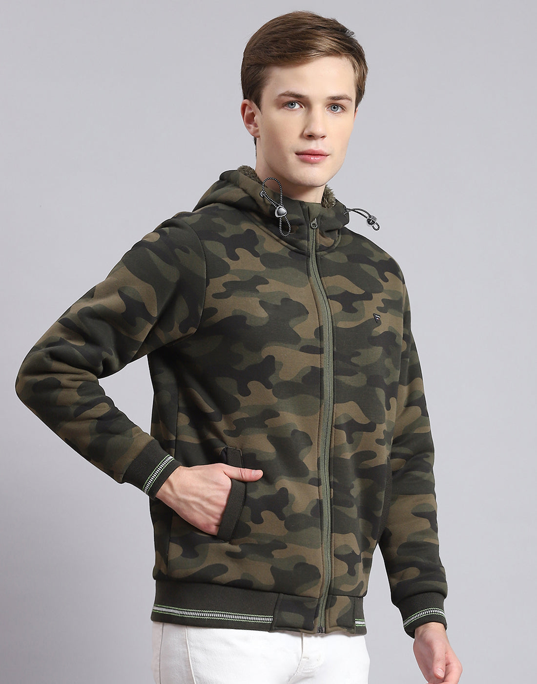 Men Olive Solid Hooded Full Sleeve Sweatshirt