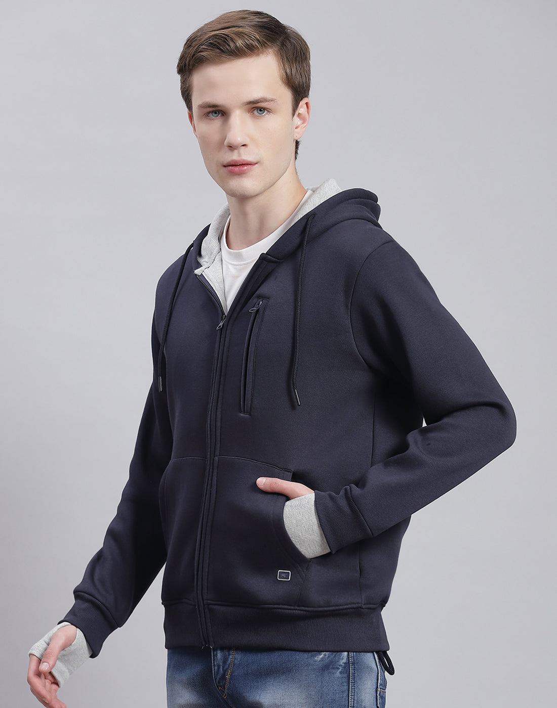 Men Navy Blue Solid Hooded Full Sleeve Sweatshirt