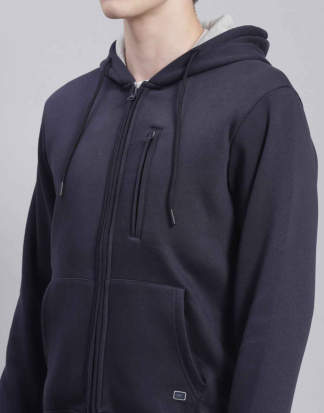 Men Navy Blue Solid Hooded Full Sleeve Sweatshirt
