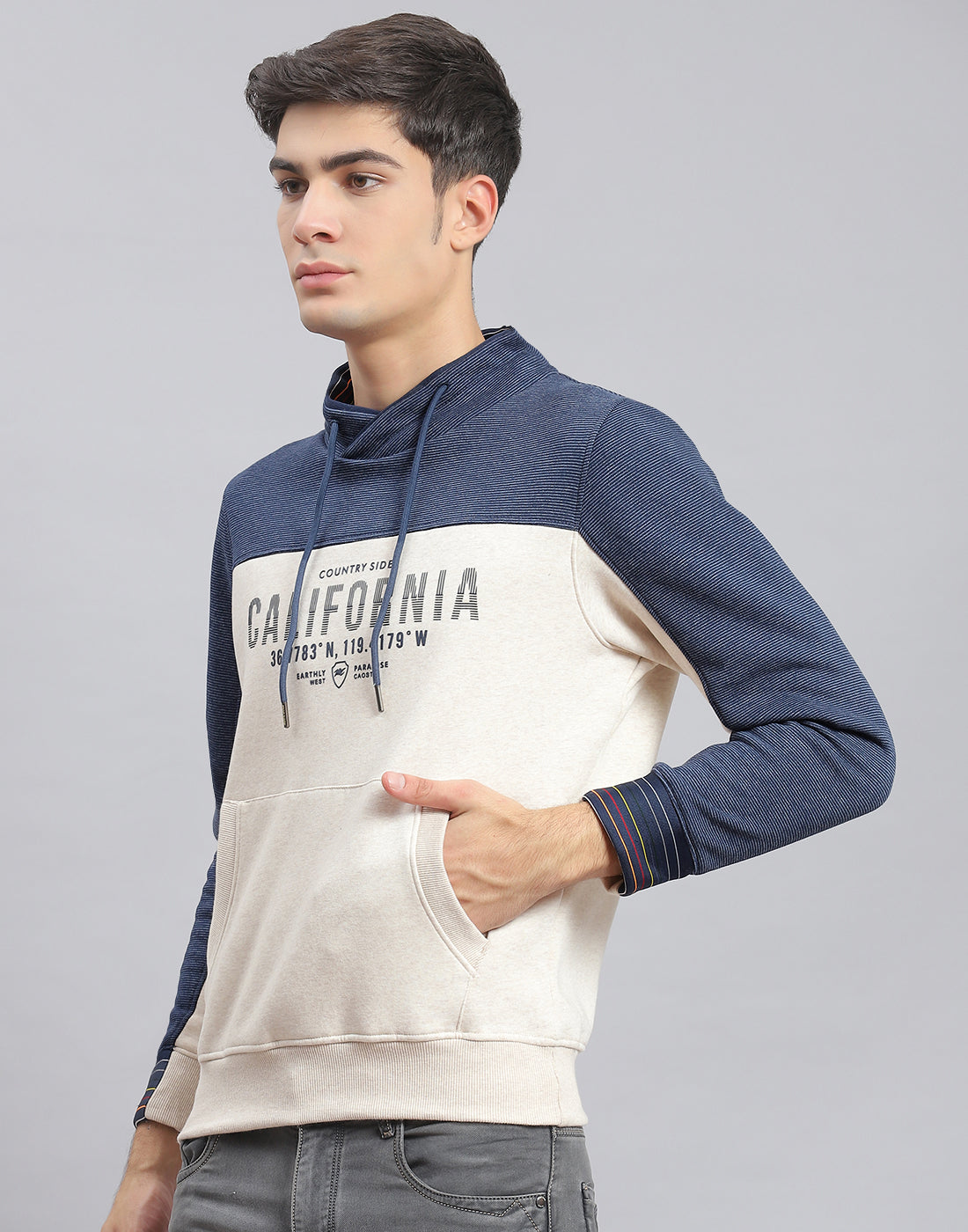 Men Navy Blue Printed F Neck Full Sleeve Sweatshirt