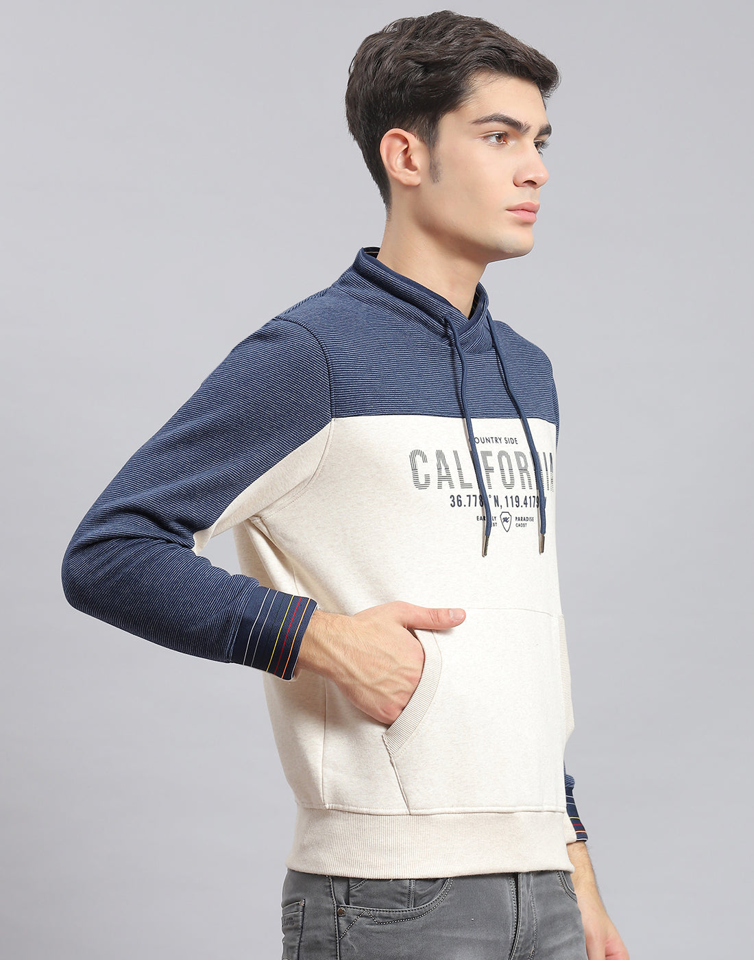 Men Navy Blue Printed F Neck Full Sleeve Sweatshirt