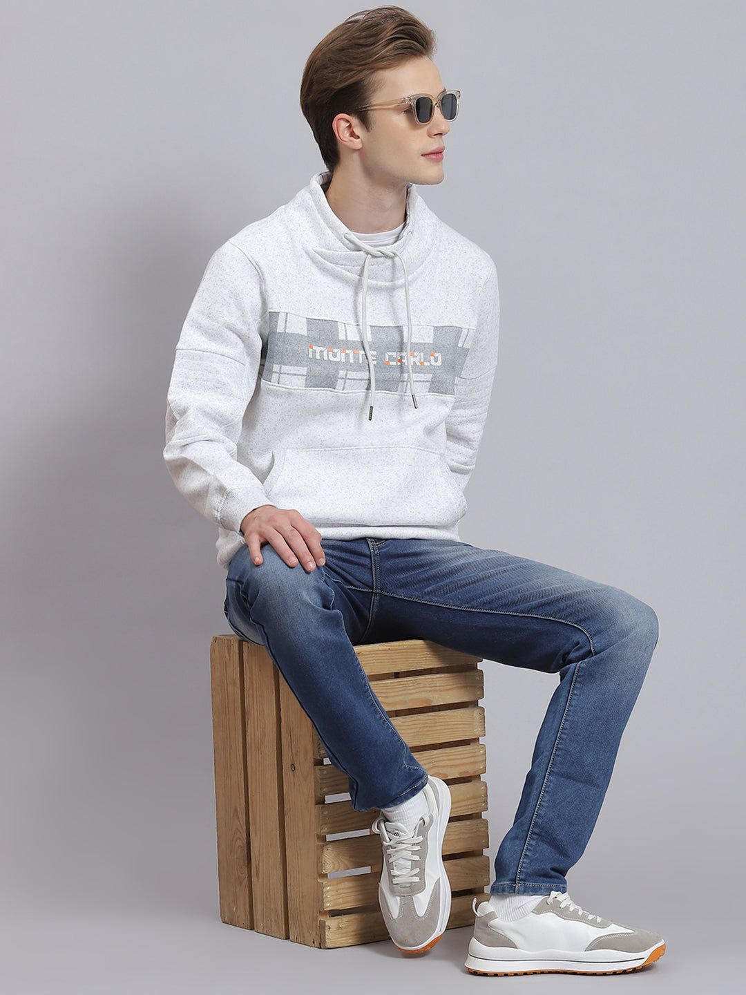 Men Grey Printed Mock Collar Full Sleeve Sweatshirt