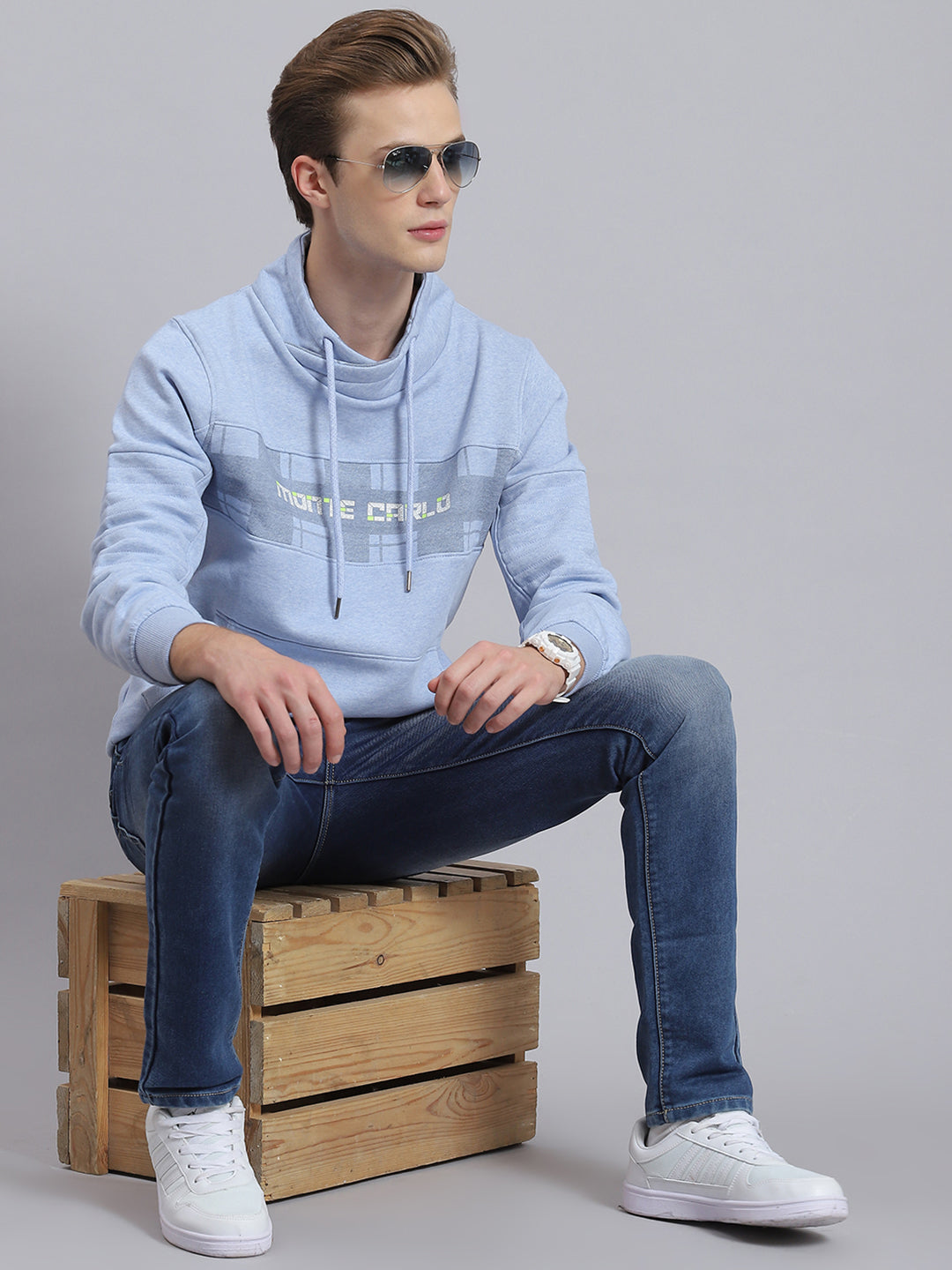Men Blue Printed Mock Collar Full Sleeve Sweatshirt