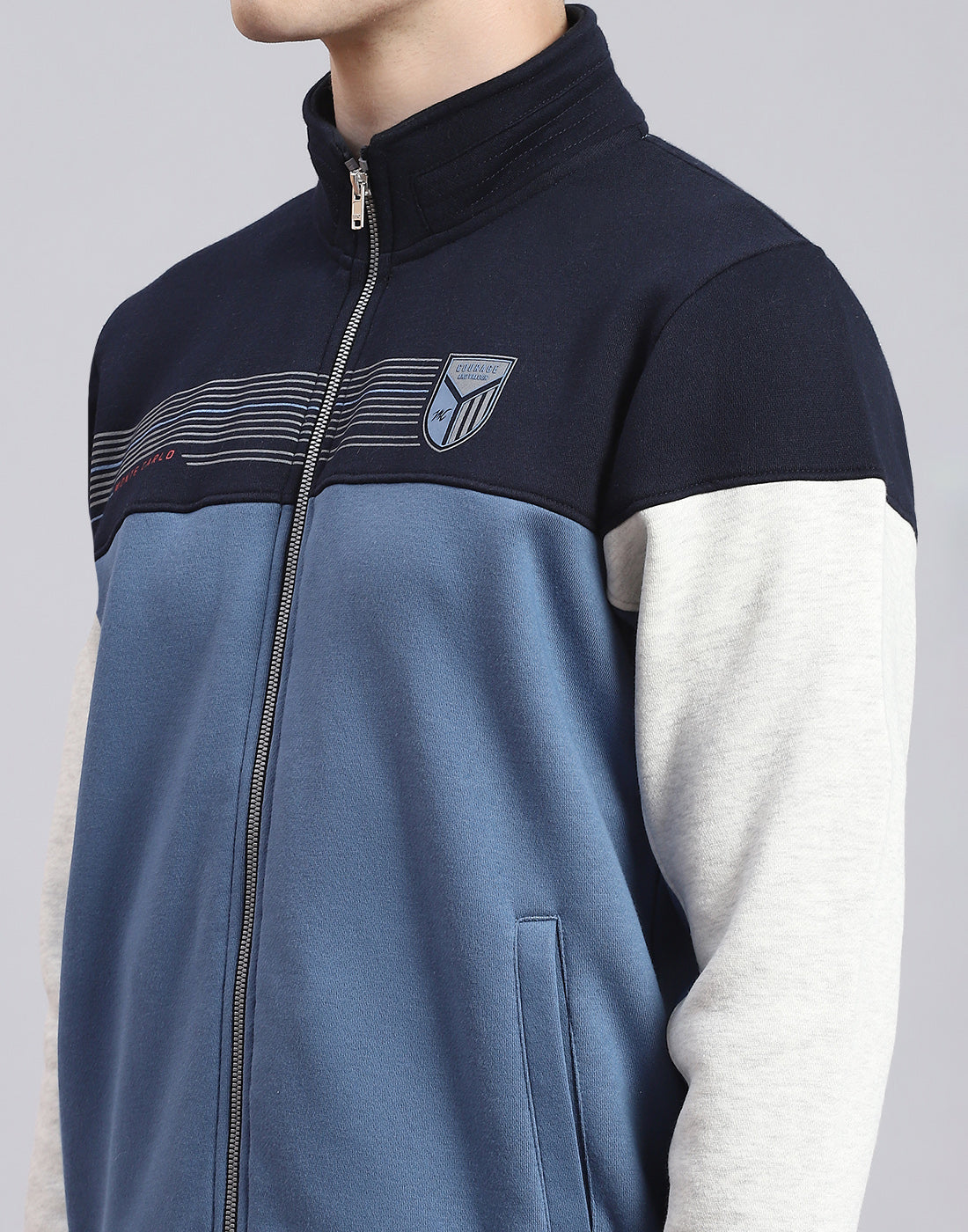 Men Blue Solid Stand Collar Full Sleeve Sweatshirt