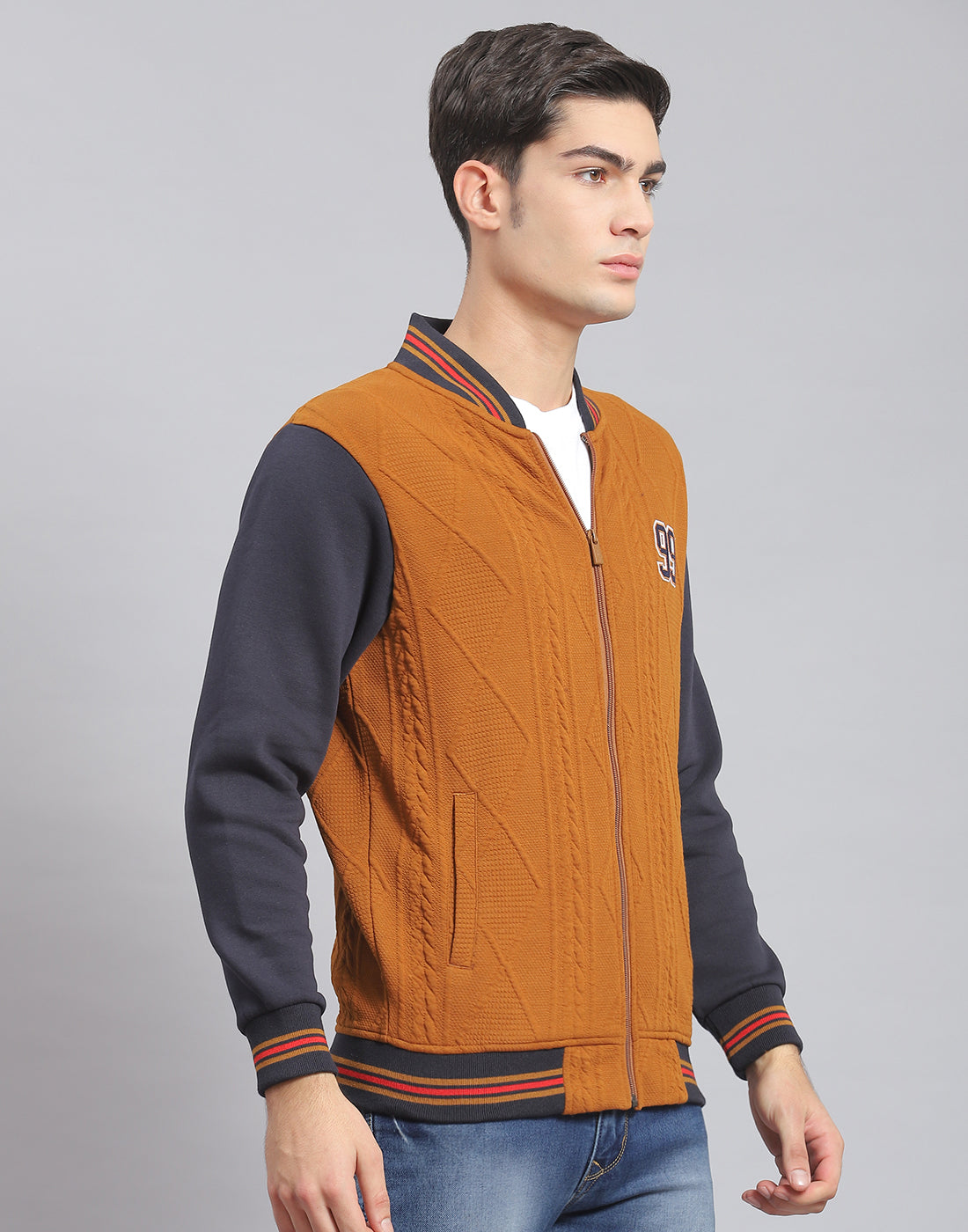 Men Brown Solid Mandarin Collar Full Sleeve Sweatshirt