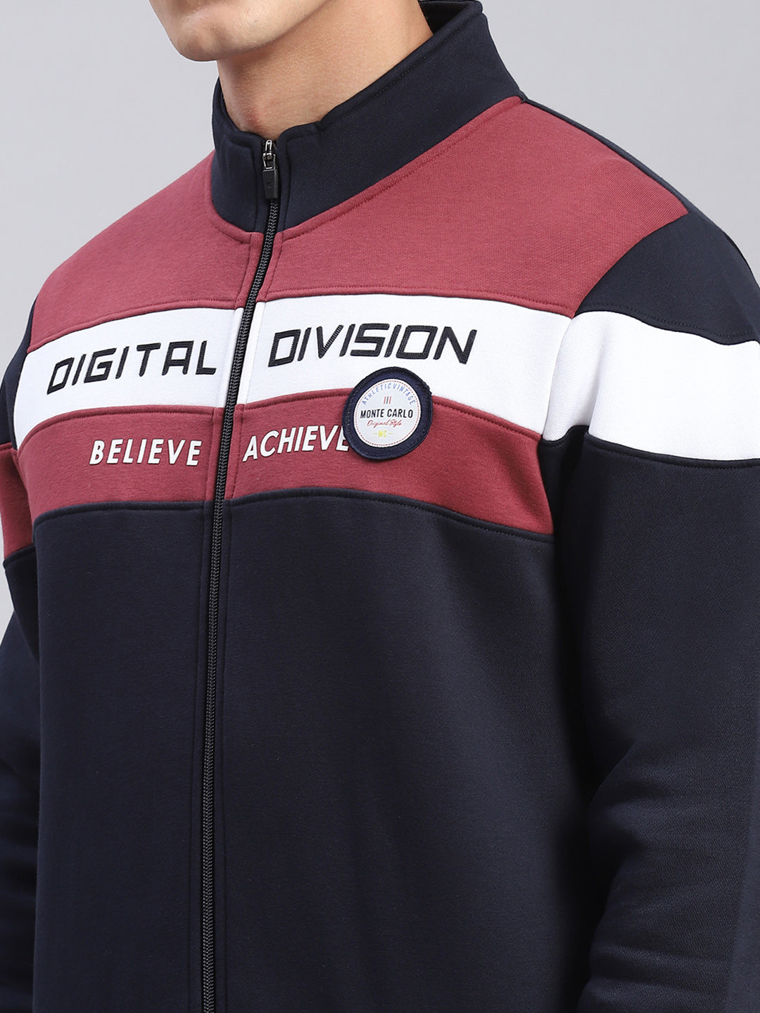 Men Navy Blue Solid Stand Collar Full Sleeve Sweatshirts