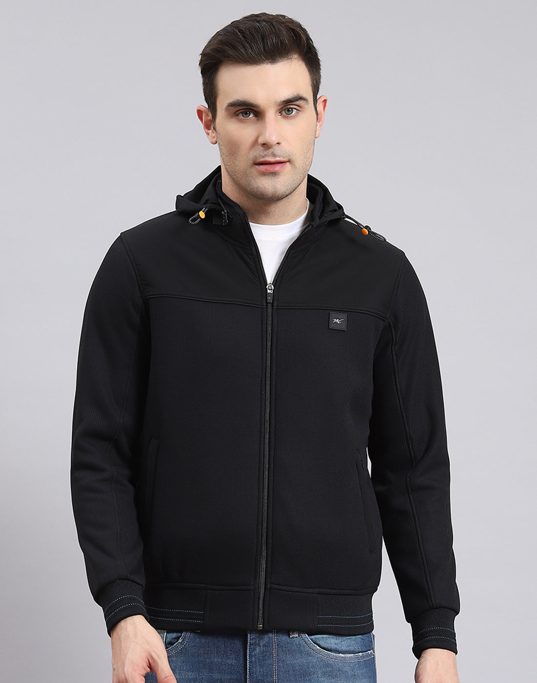 Men Black Solid Hooded Full Sleeve Sweatshirt