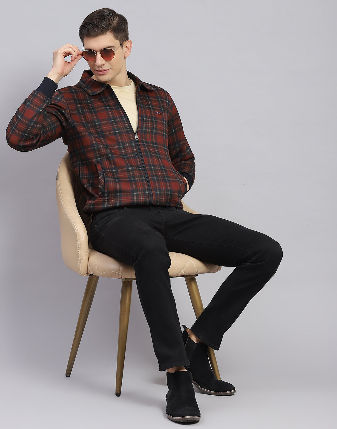 Men Maroon Check Collar Full Sleeve Sweatshirt
