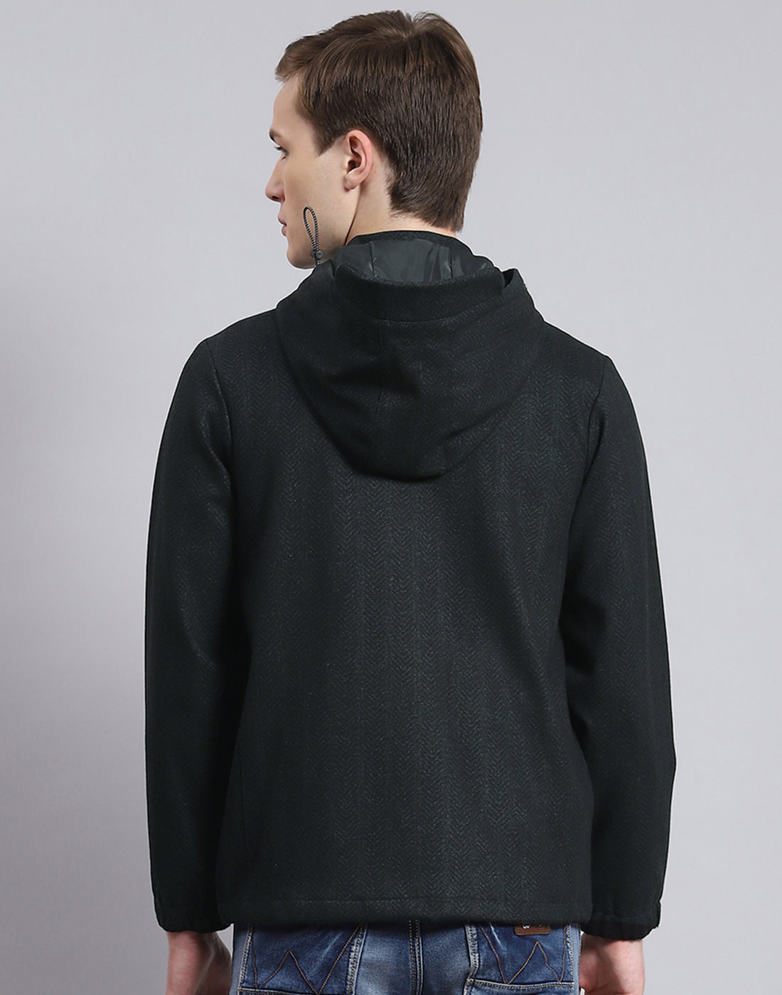 Men Olive Solid Hooded Full Sleeve Jacket