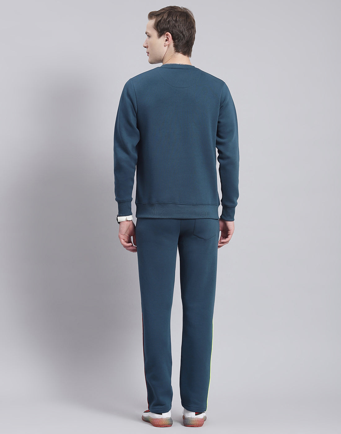 Men Teal Blue Solid Round Neck Full Sleeve Tracksuit