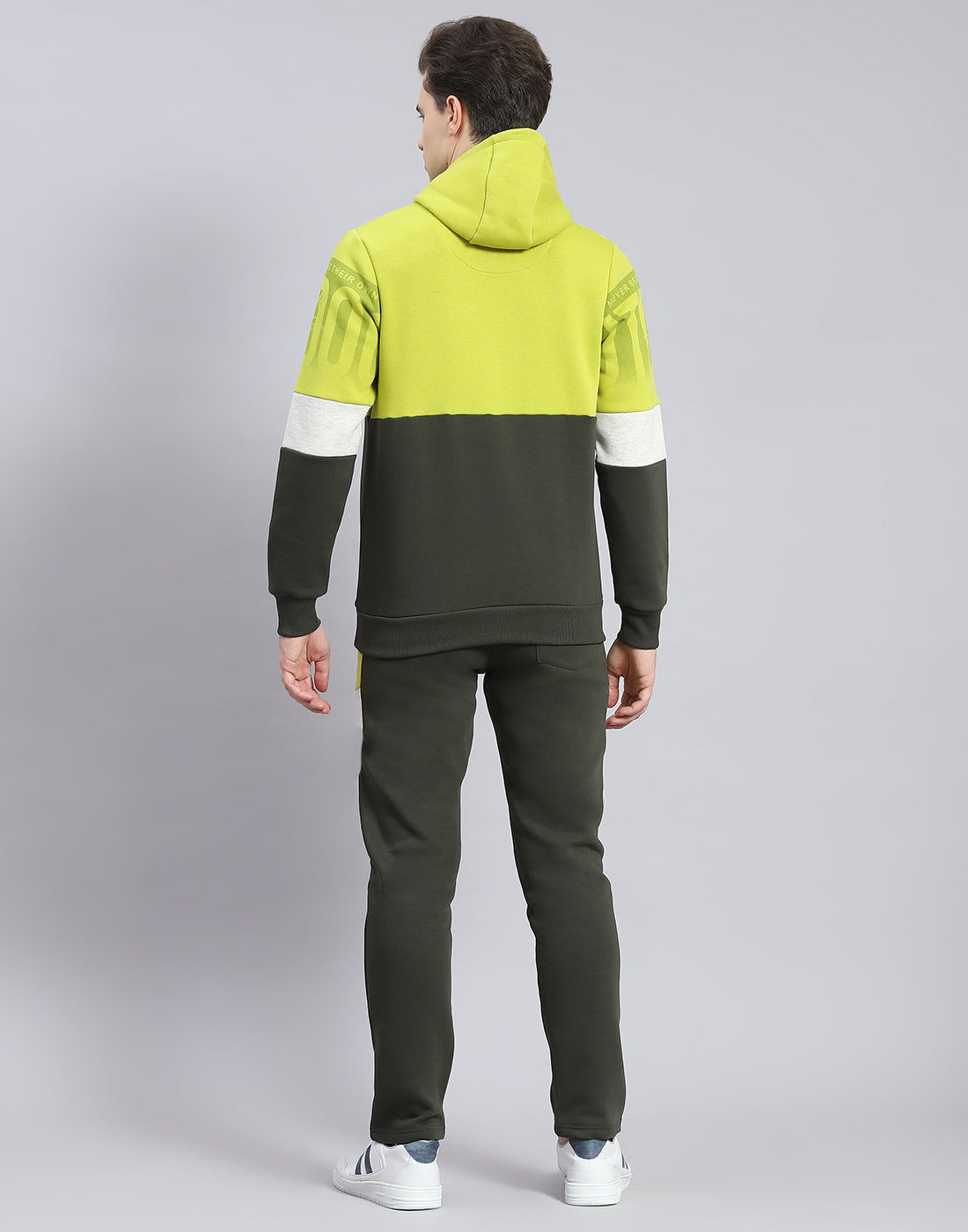 Men Olive Solid Hooded Full Sleeve Tracksuit