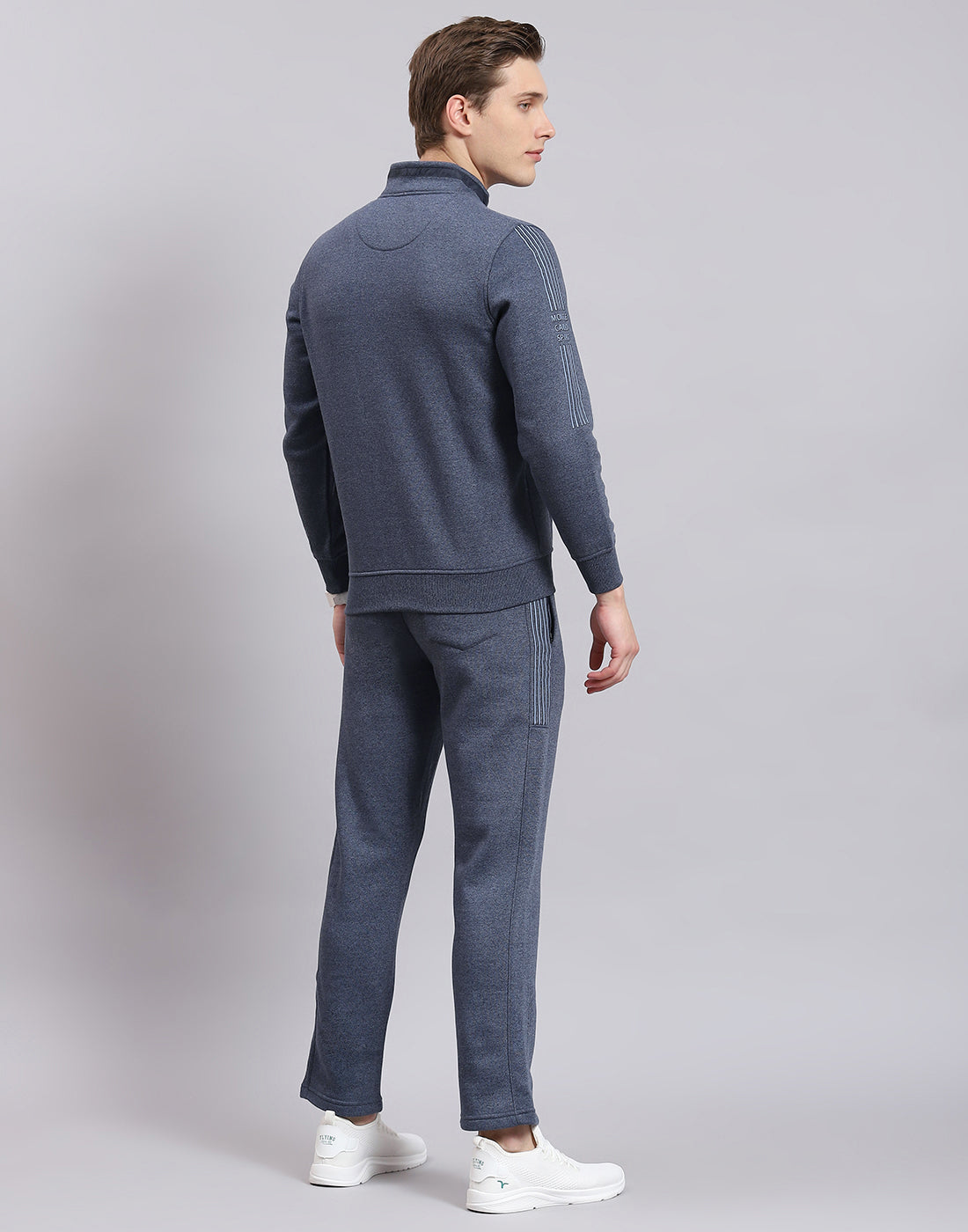 Men Blue Solid Stand Collar Full Sleeve Tracksuit