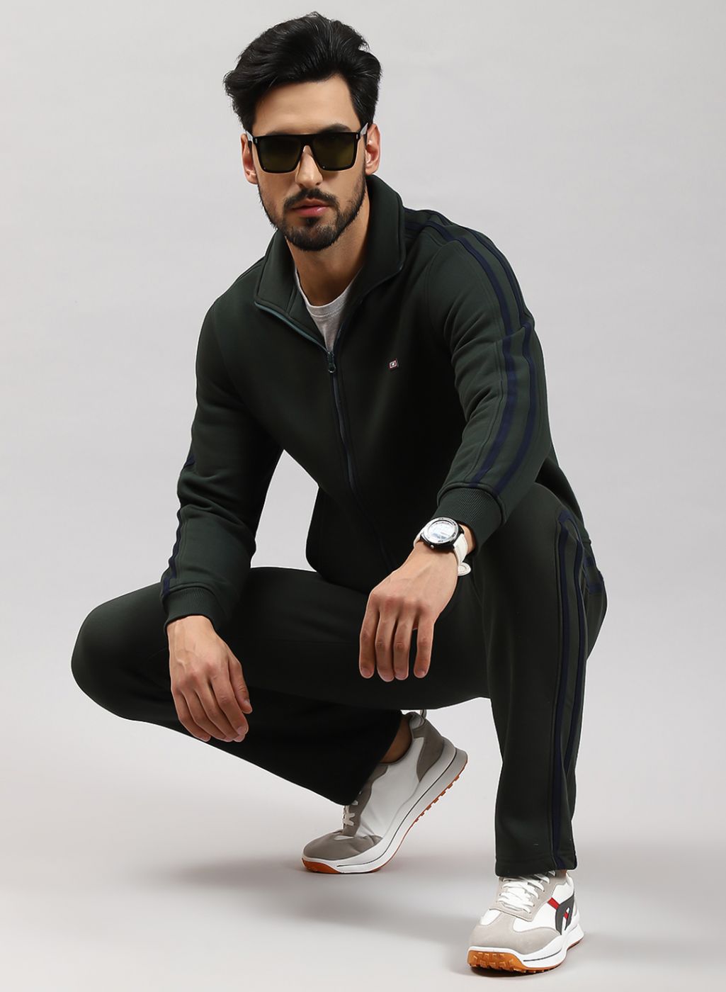 Men Green Solid Cotton Blend Tracksuit