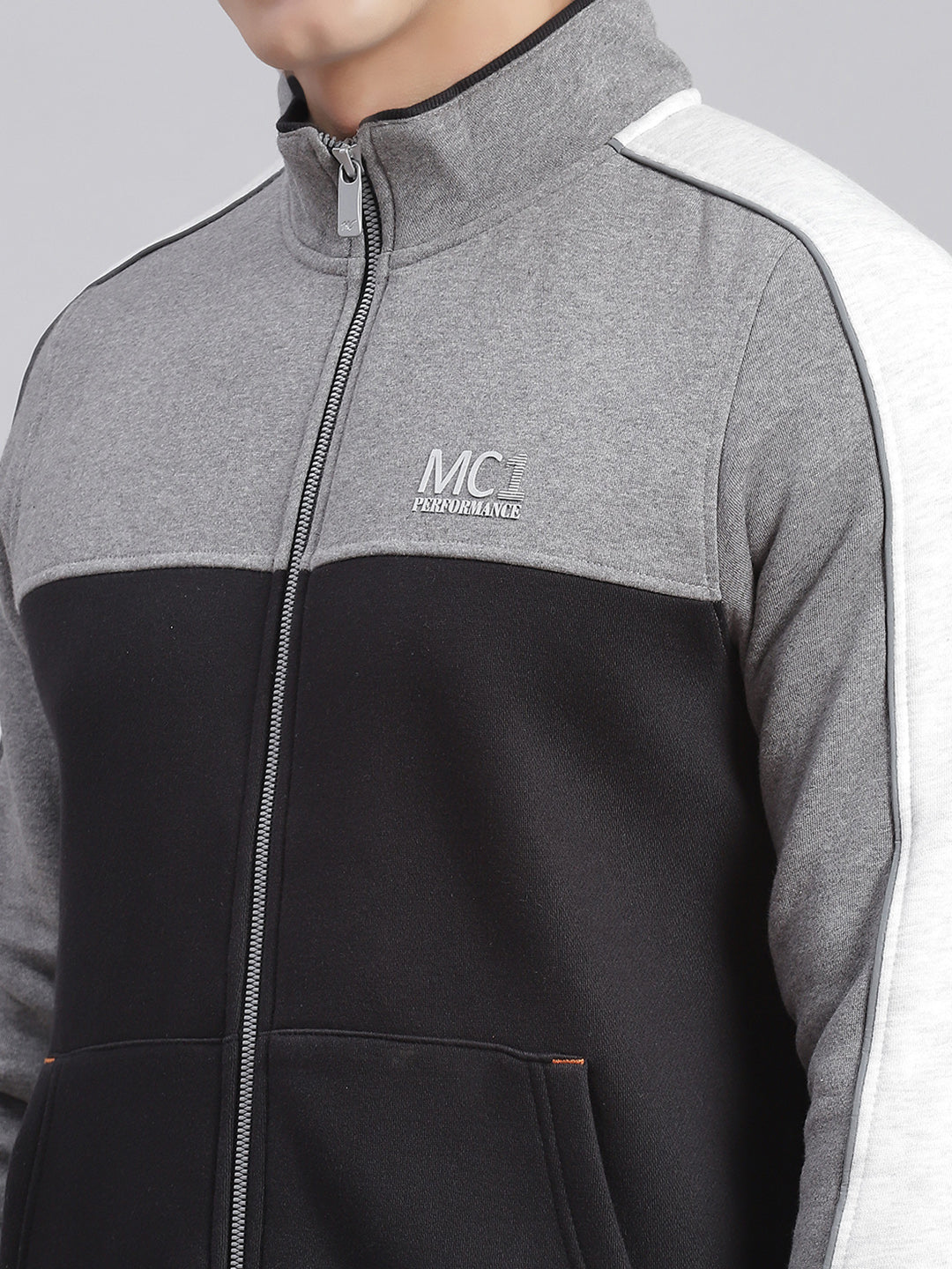 Men Black Solid Stand Collar Full Sleeve Tracksuits