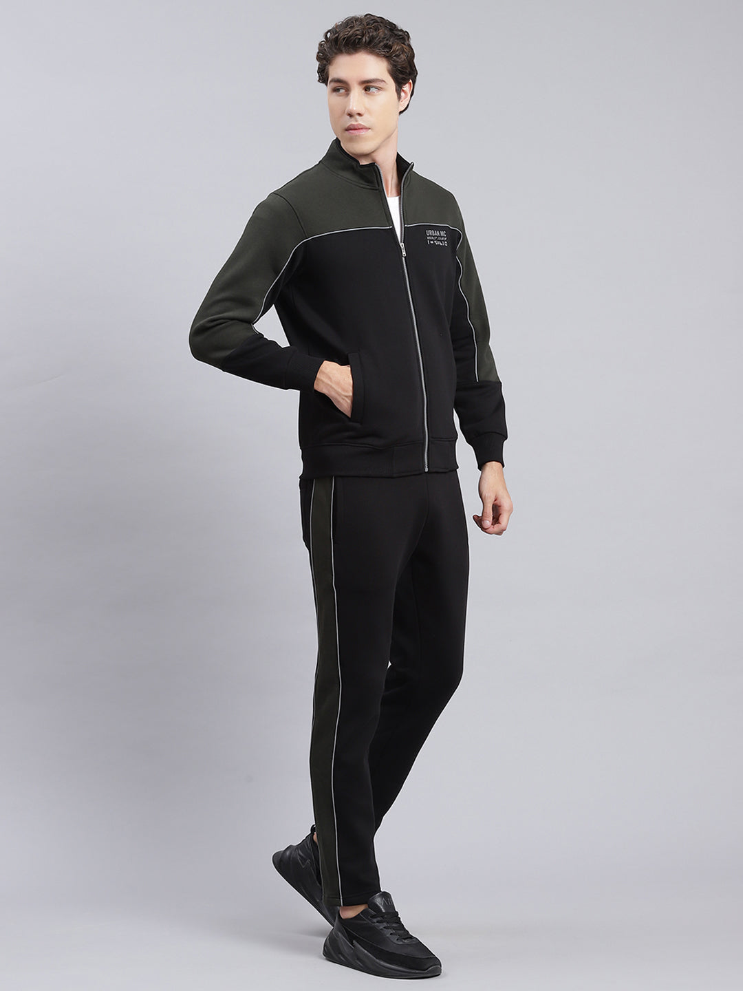 Men Black Solid Cotton Blend Track Suit