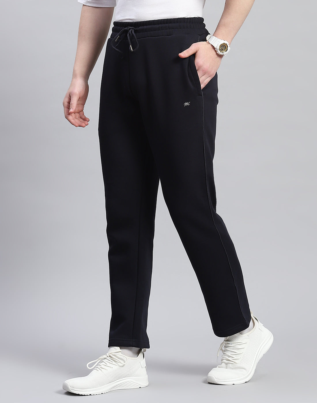 Men Navy Blue Solid Stand Collar Full Sleeve Tracksuit