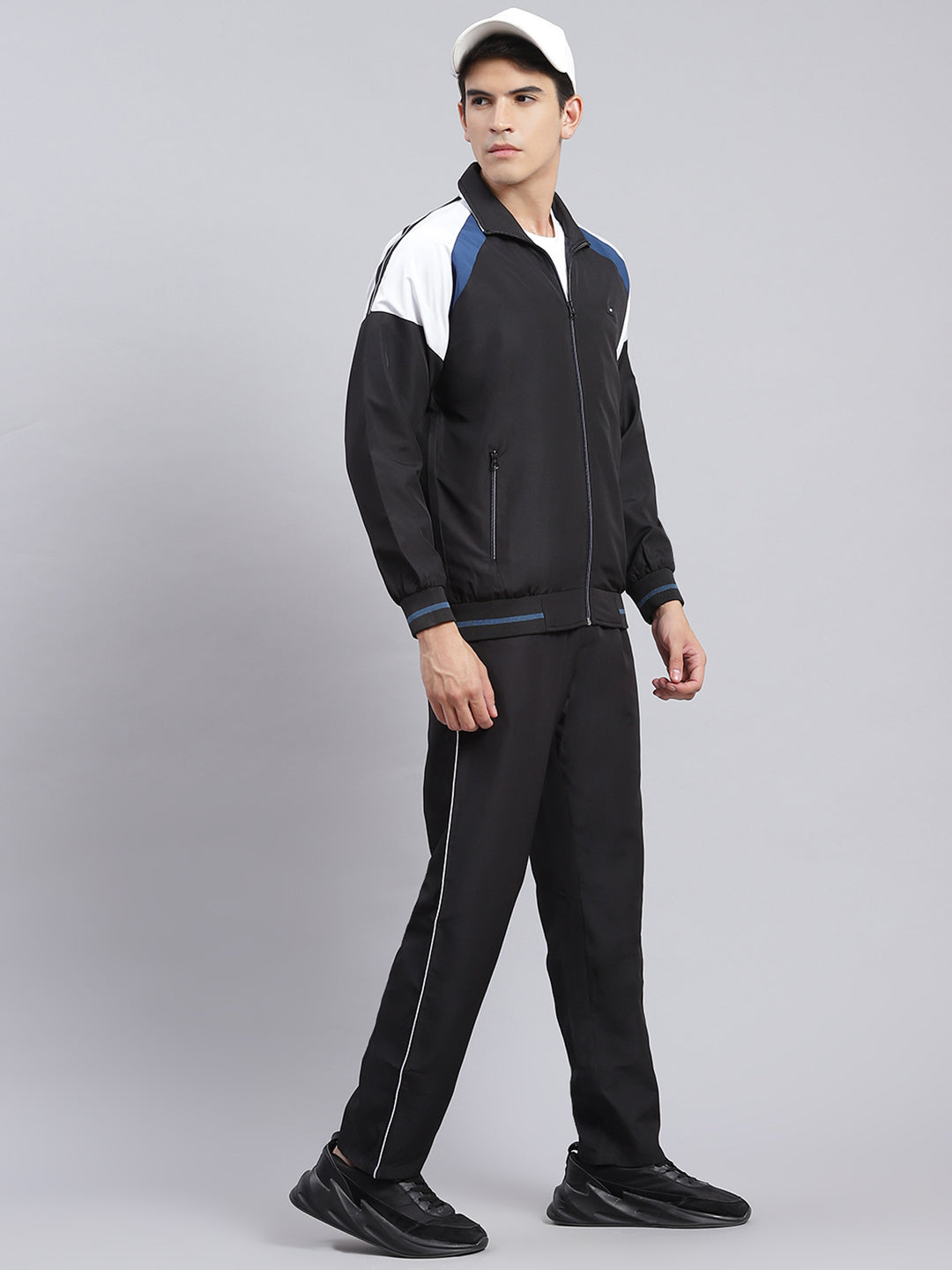 Men Black Solid Cotton Blend Track Suit