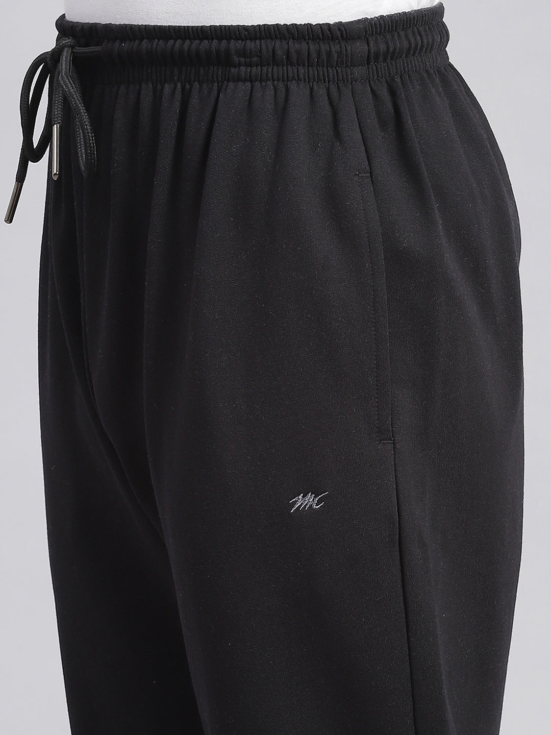 Men Black Solid Regular Fit Winter Lowers