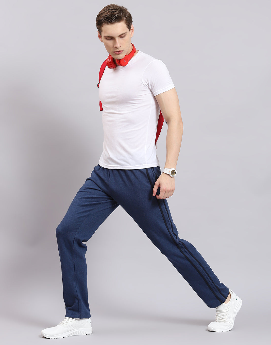 Men Navy Blue Solid Regular Fit Winter Lower