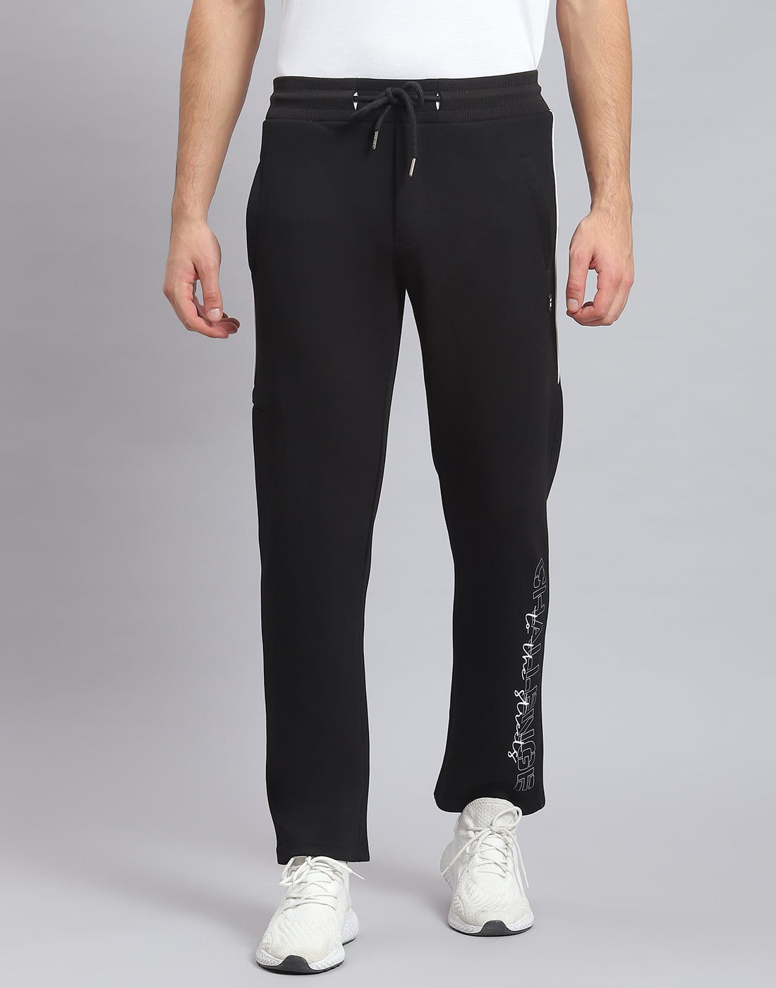 Men Black Solid Regular Fit Winter Lower