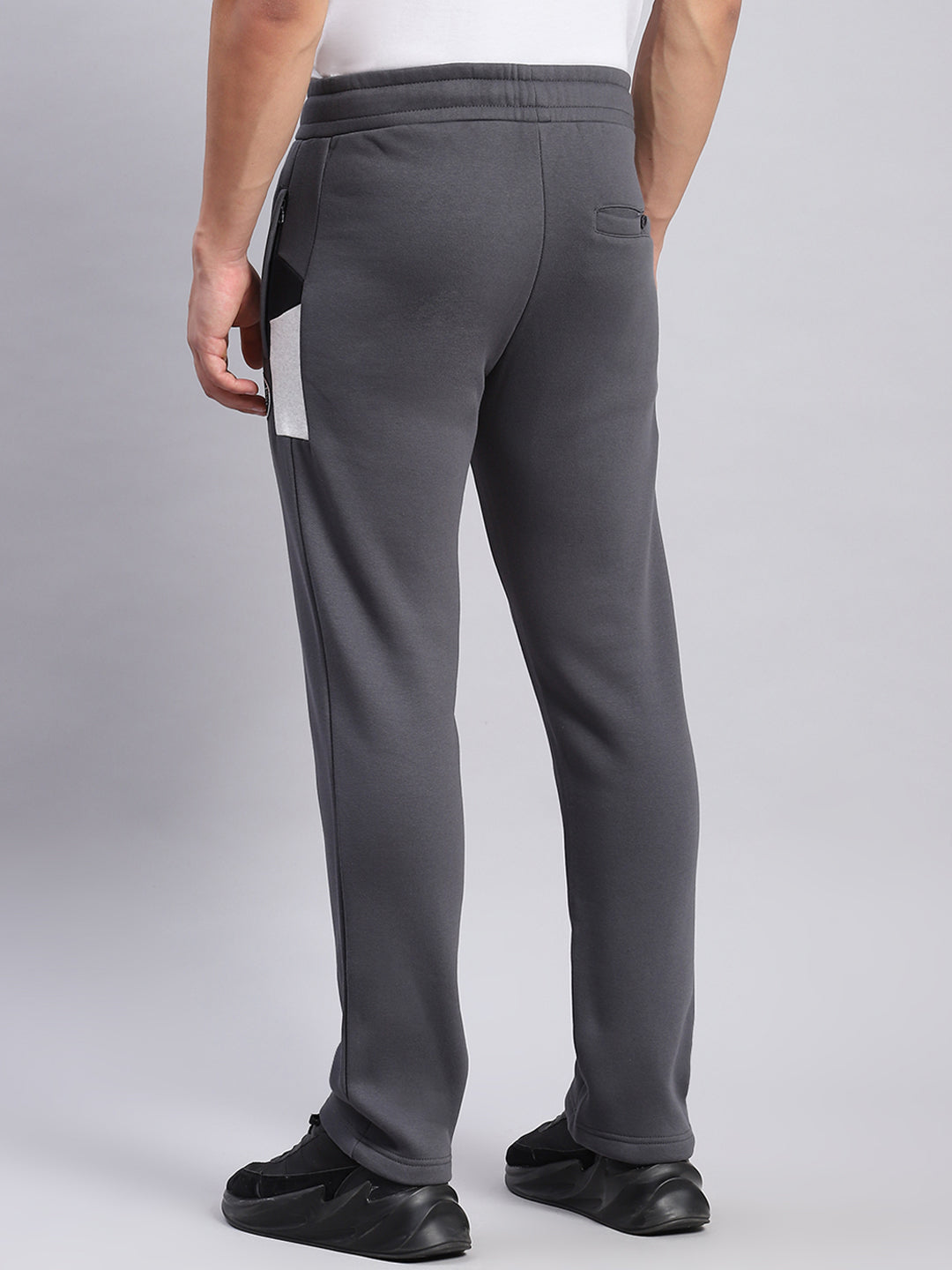 Men Grey Printed Regular Fit Lowers