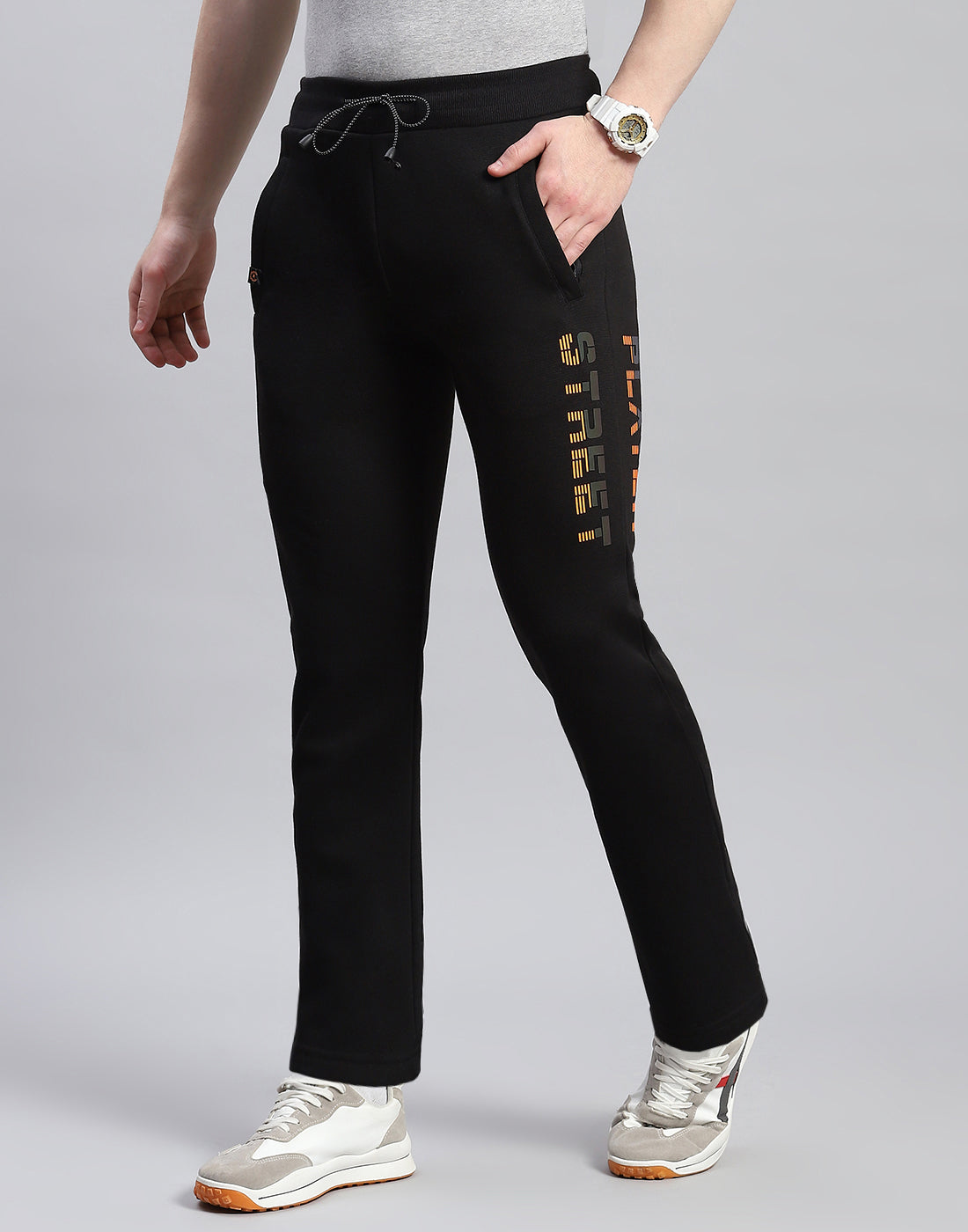 Men Black Printed Regular Fit Winter Lower