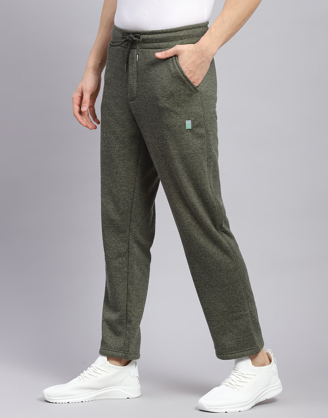 Men Green Solid Regular Fit Winter Lower