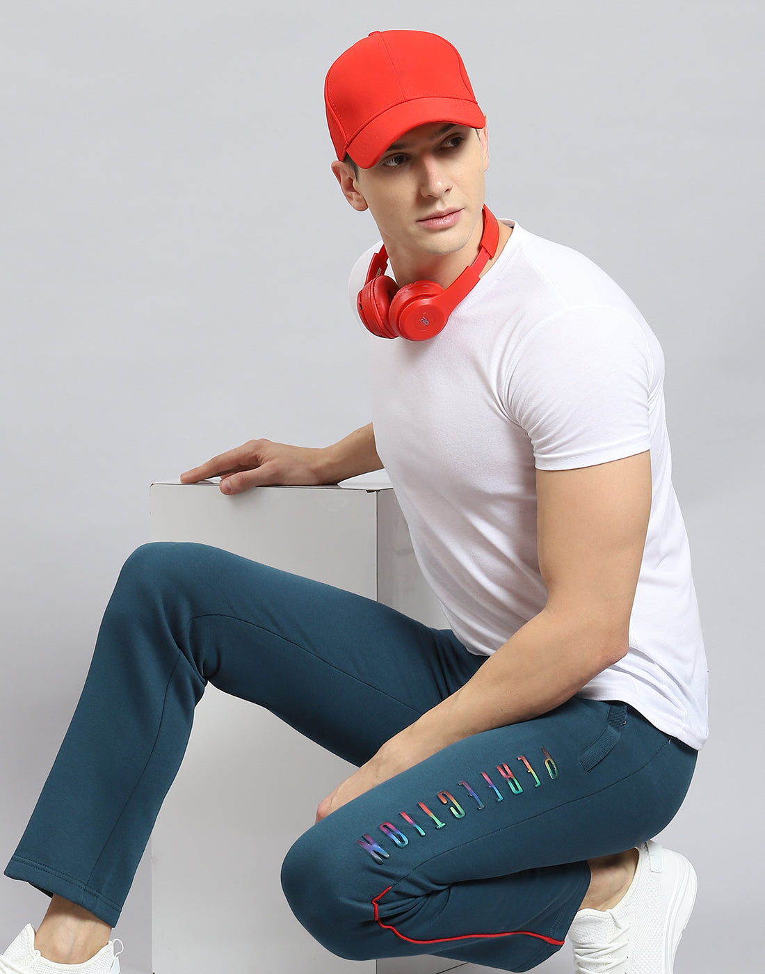 Men Teal Blue Solid Regular Fit Winter Lower