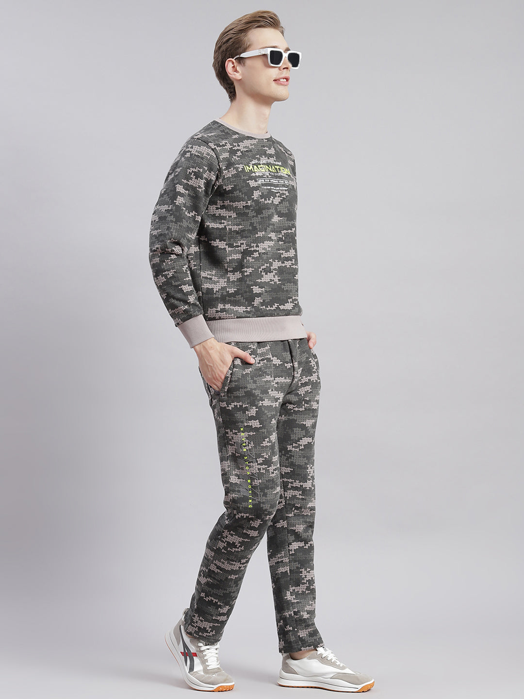 Men Grey Printed Round Neck Full Sleeve Tracksuits