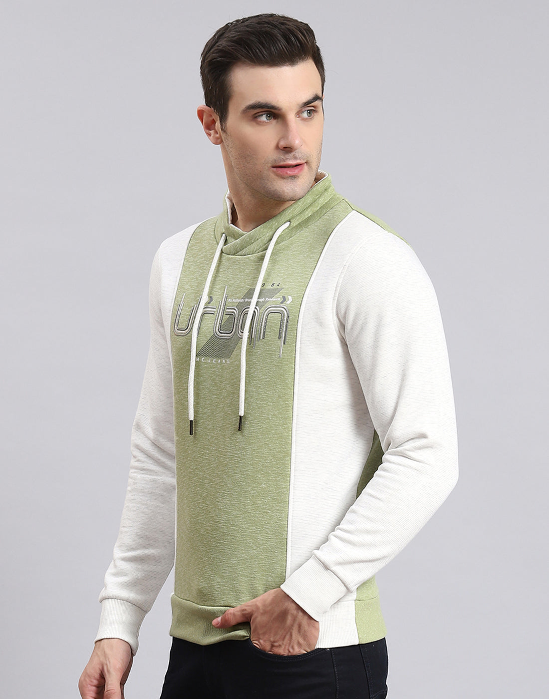 Men Green Solid F Neck Full Sleeve Sweatshirt