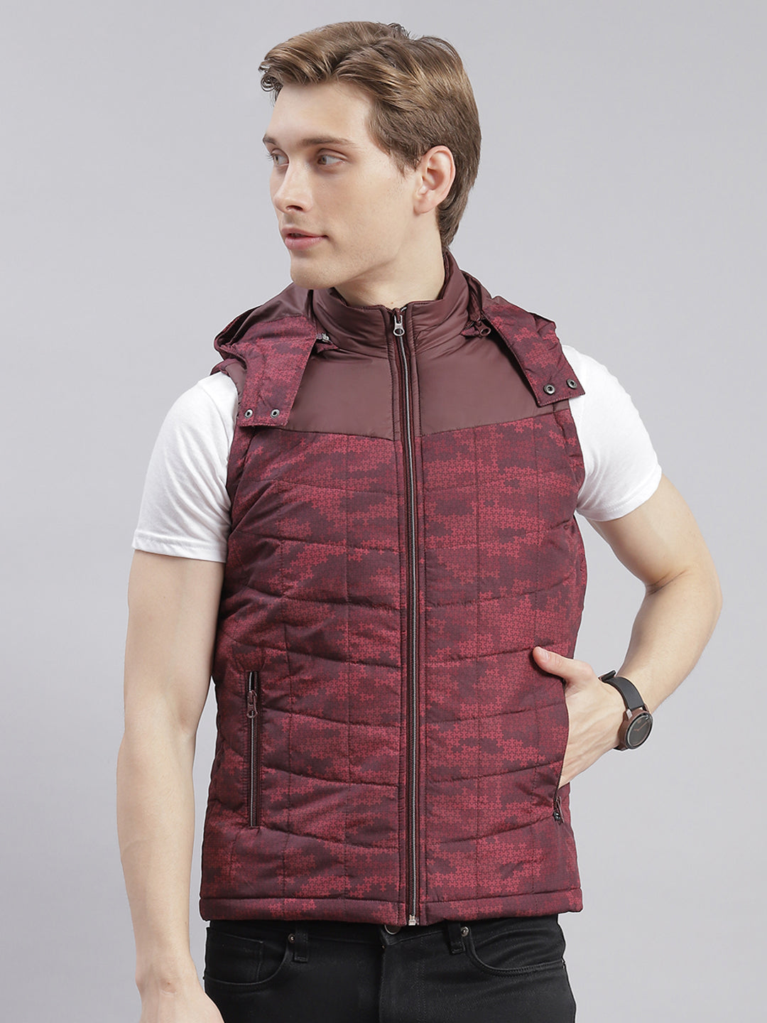Men Maroon Printed Hooded Sleeveless Jackets