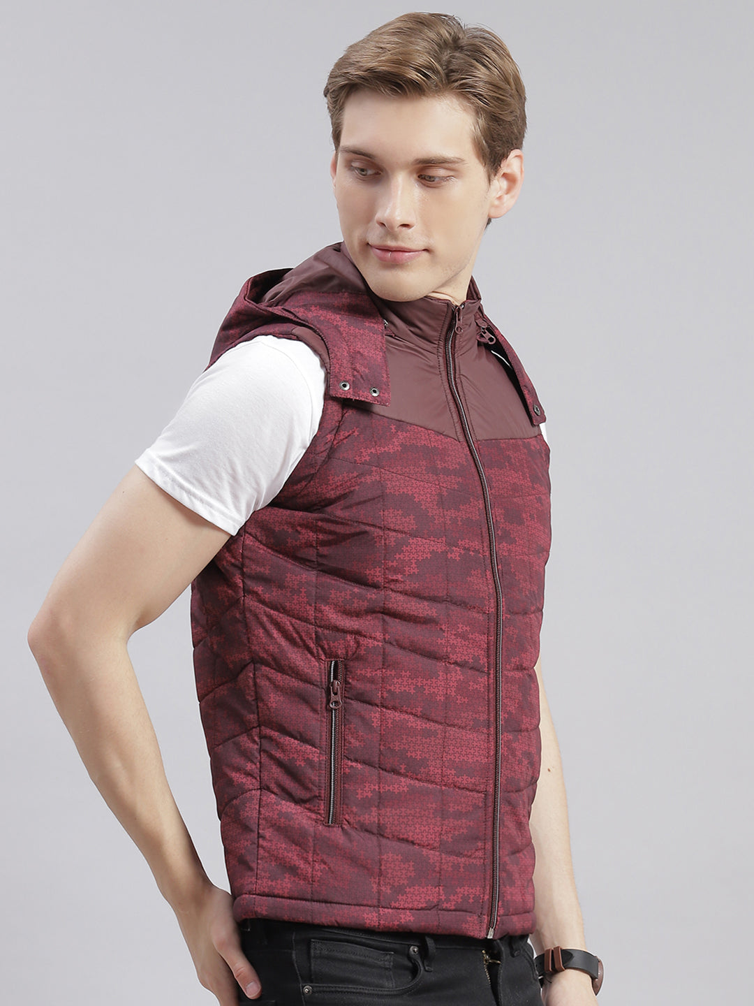 Men Maroon Printed Hooded Sleeveless Jackets