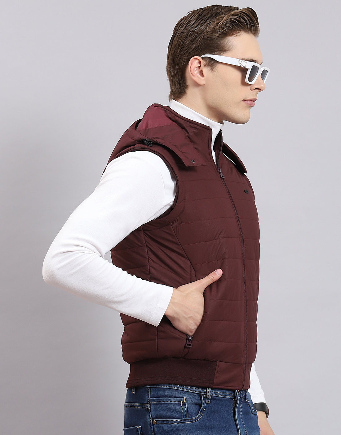 Men Maroon Printed Hooded Sleeveless Jacket