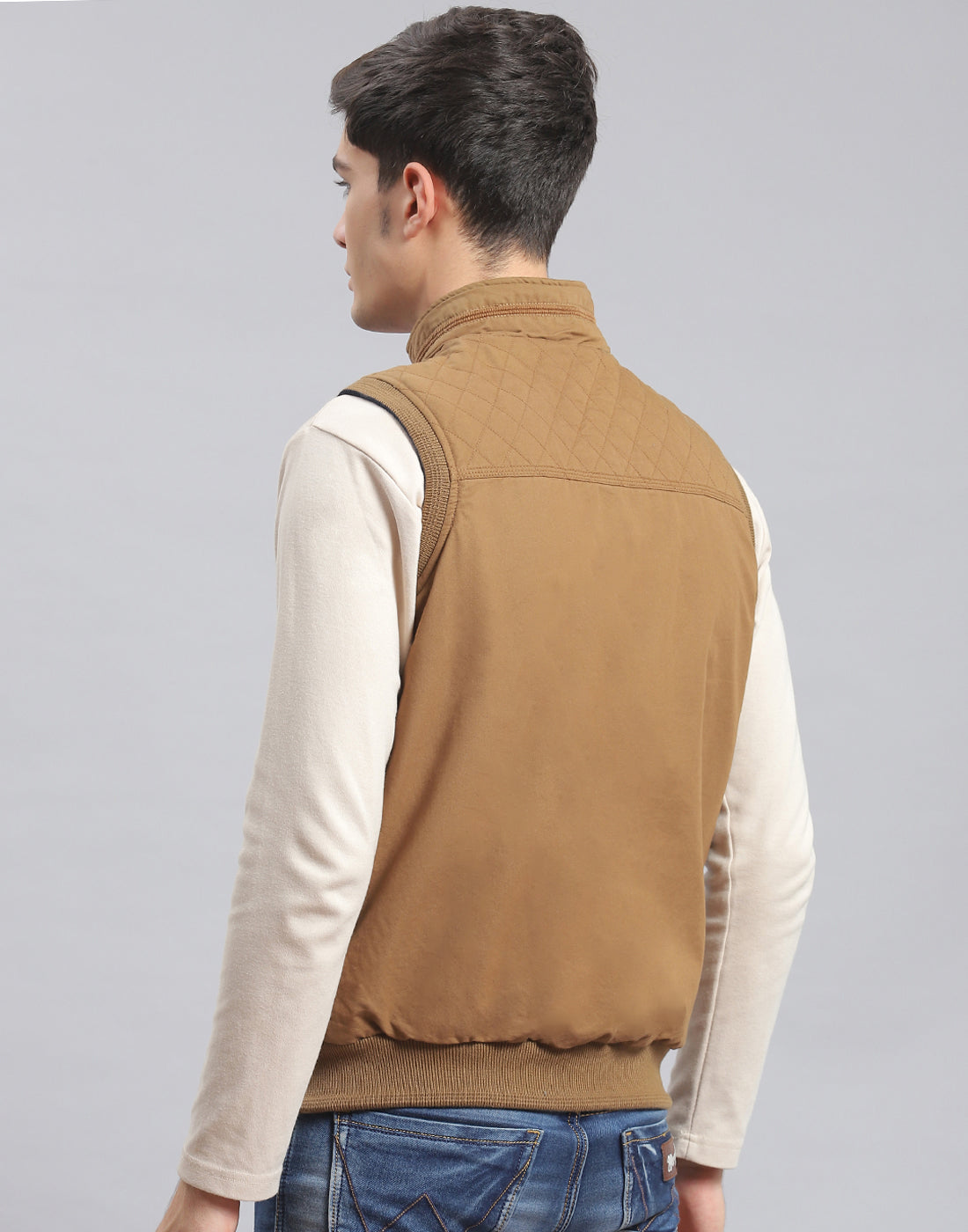 Men Brown Solid Stand Collar Sleeveless Jacket